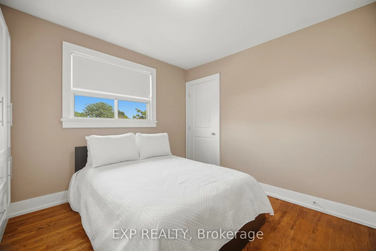 106, Hanson, Fairview, Mississauga