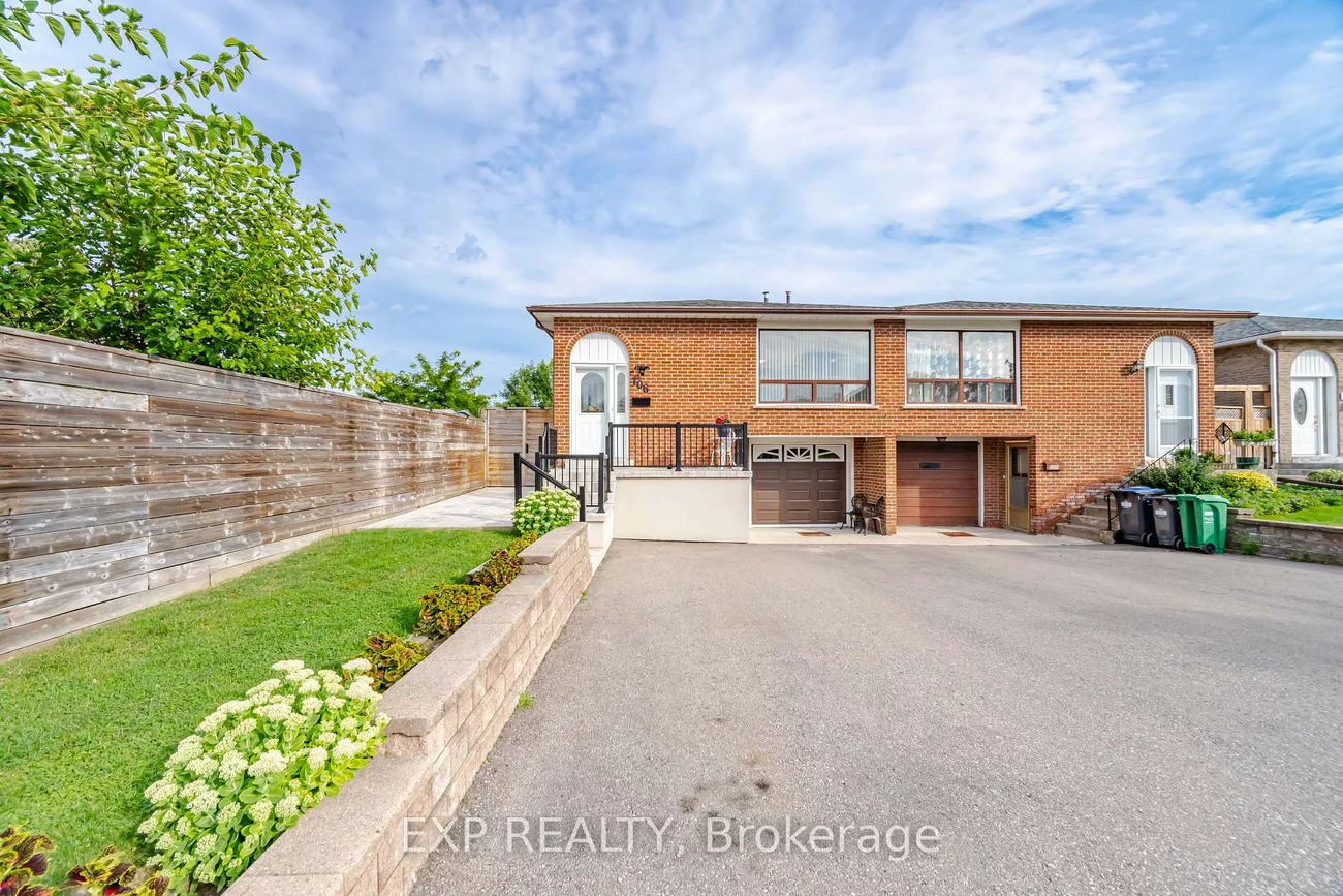 106, Hanson, Fairview, Mississauga