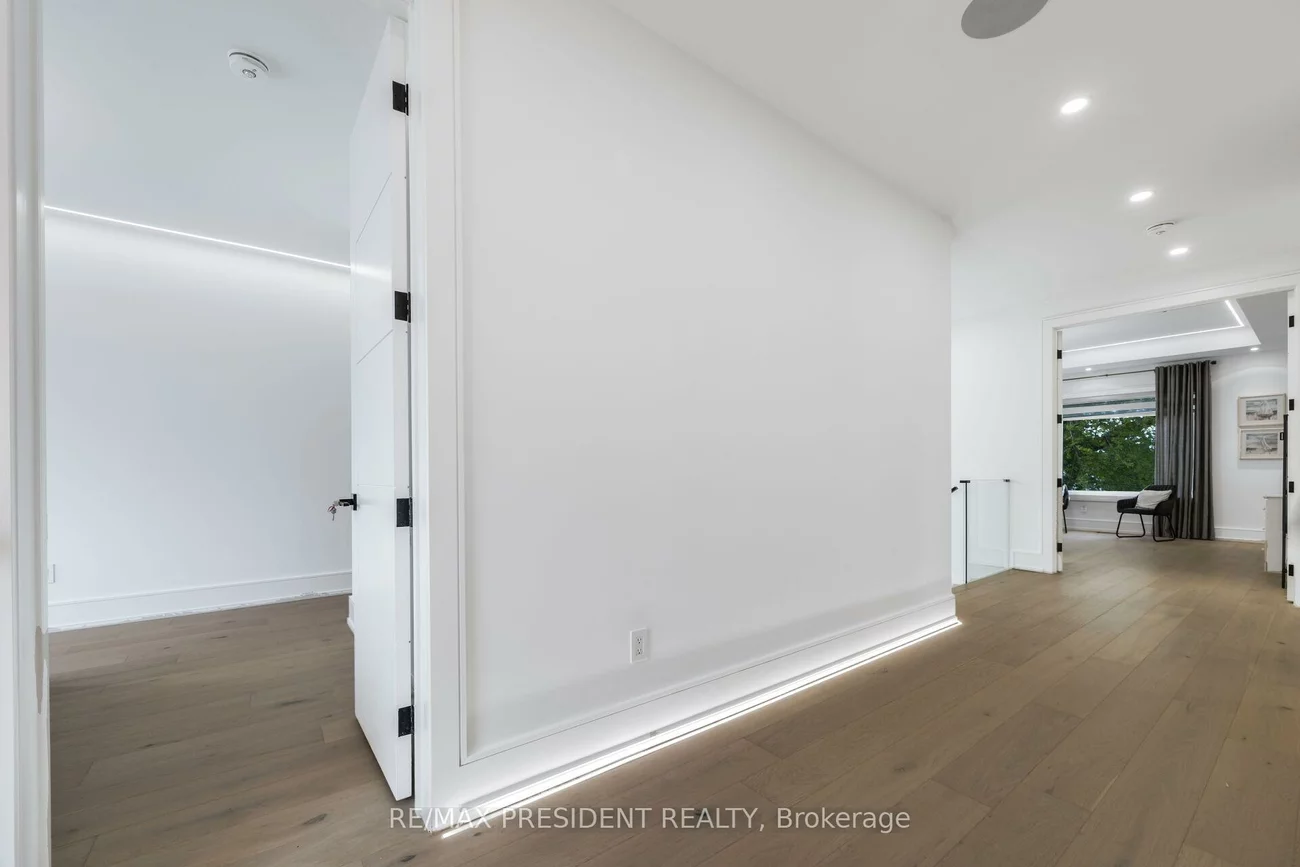 1081, Ogden, Lakeview, Mississauga