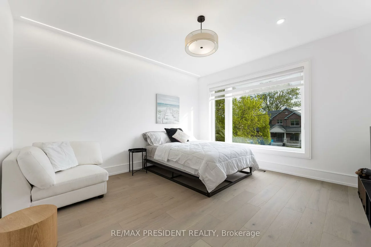 1081, Ogden, Lakeview, Mississauga