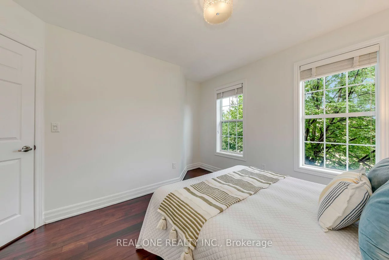 3486, Eglinton, Churchill Meadows, Mississauga