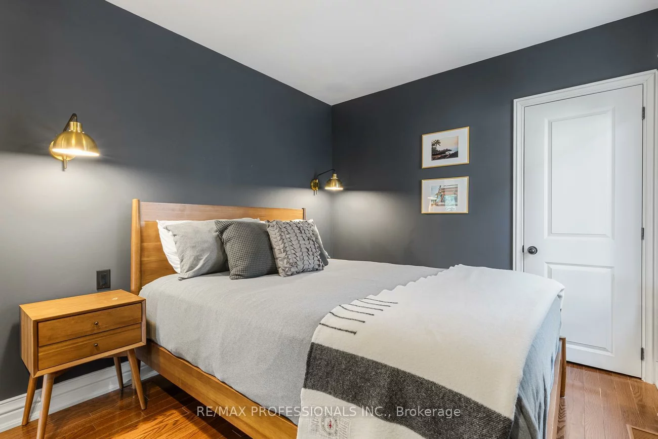 869, First, Lakeview, Mississauga