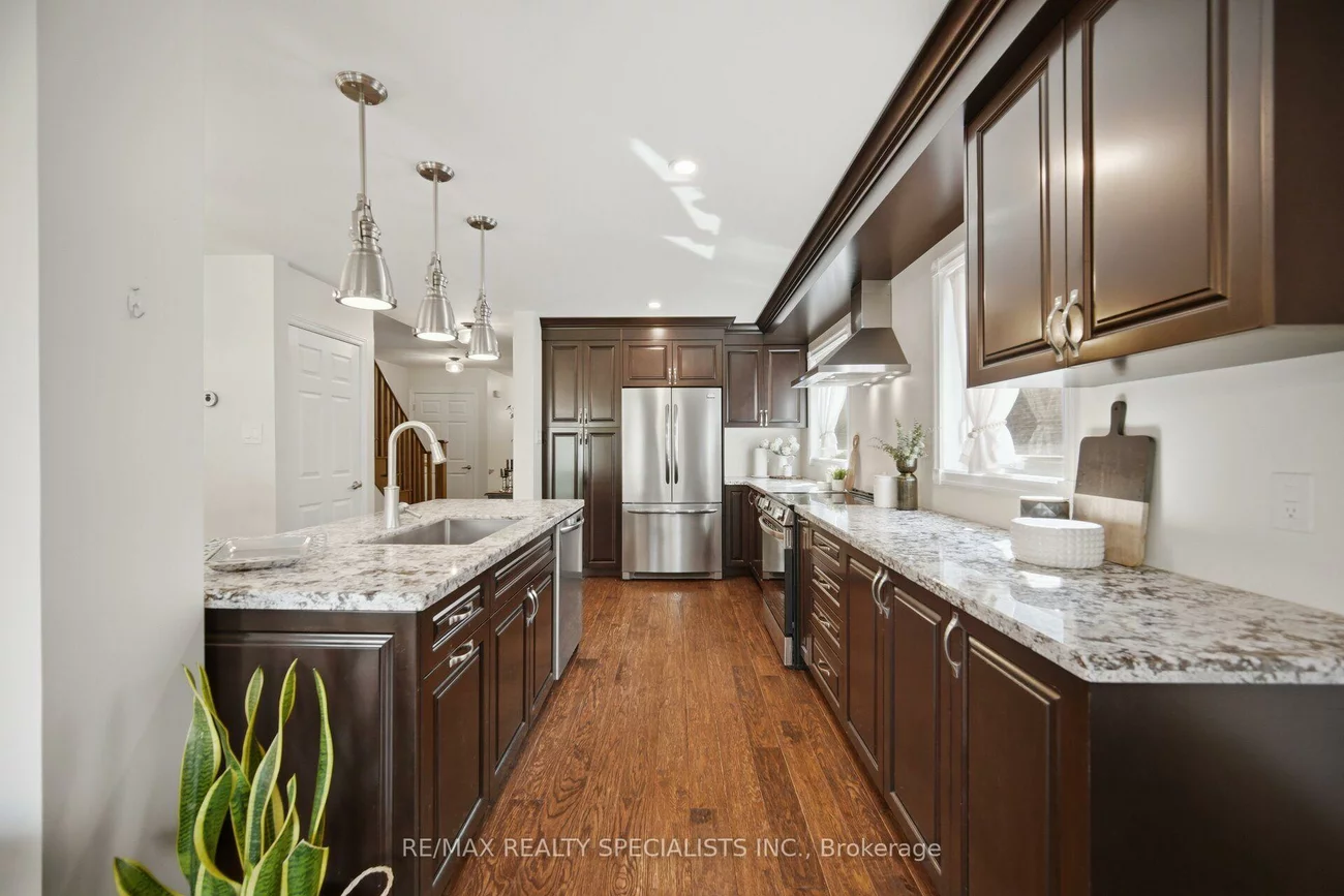 1106, Highgate, Rathwood, Mississauga