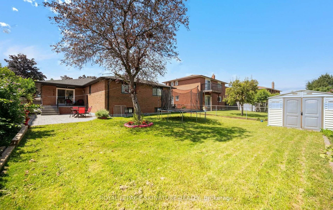 2221, Florian, Cooksville, Mississauga