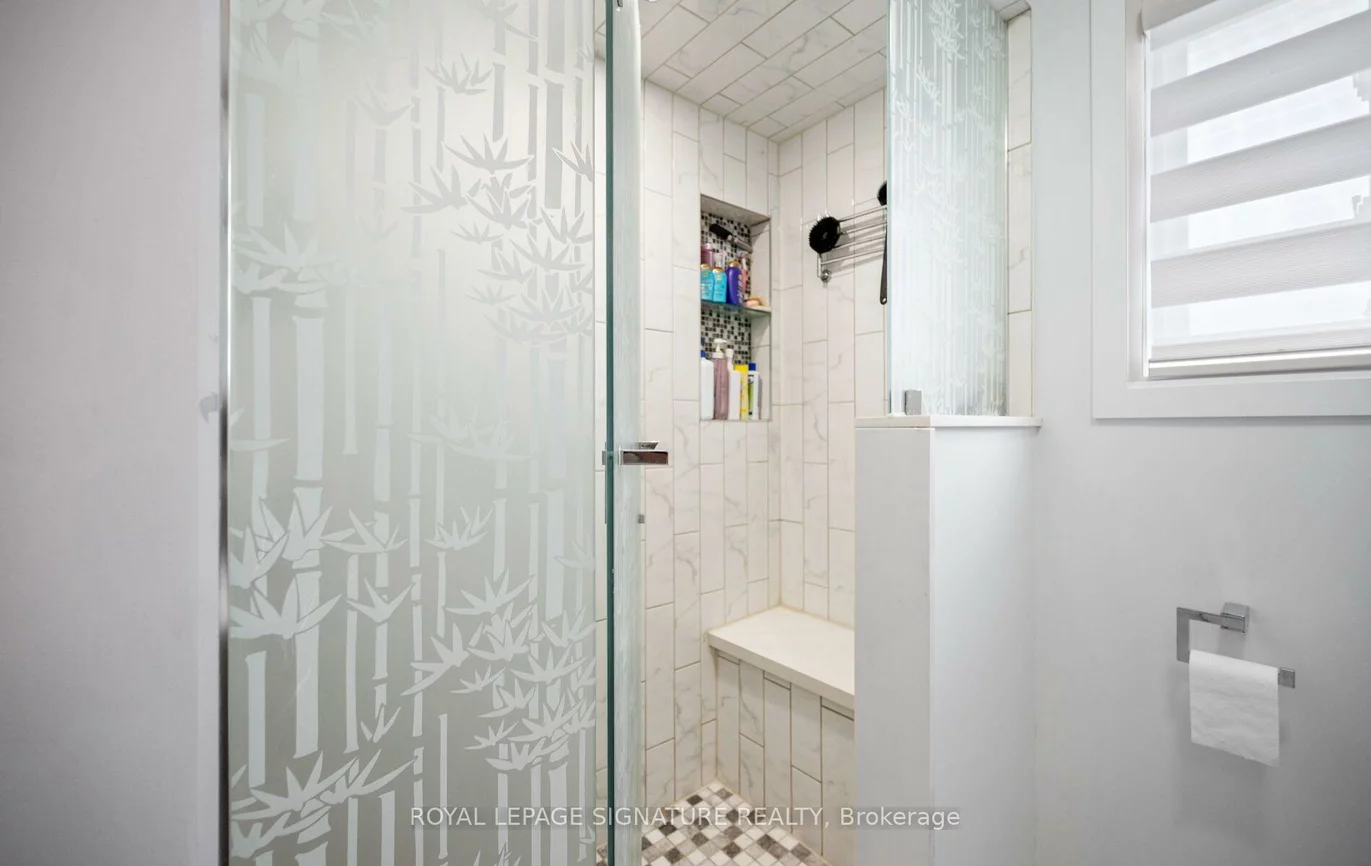 2221, Florian, Cooksville, Mississauga