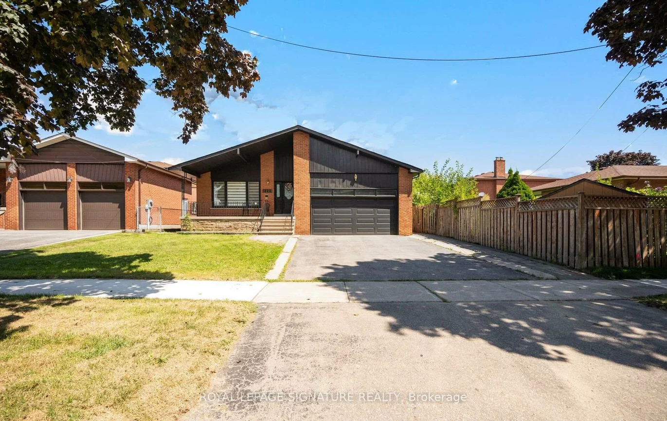 2221, Florian, Cooksville, Mississauga