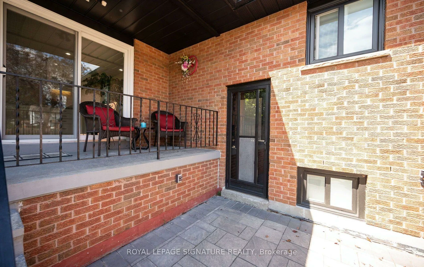2221, Florian, Cooksville, Mississauga