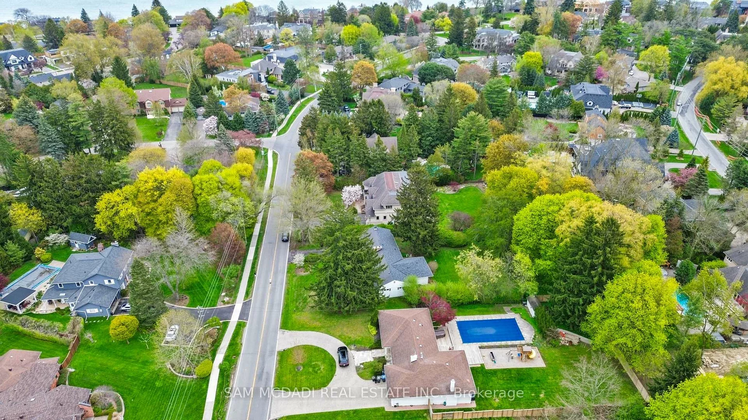 512, Bob O Link, Clarkson, Mississauga
