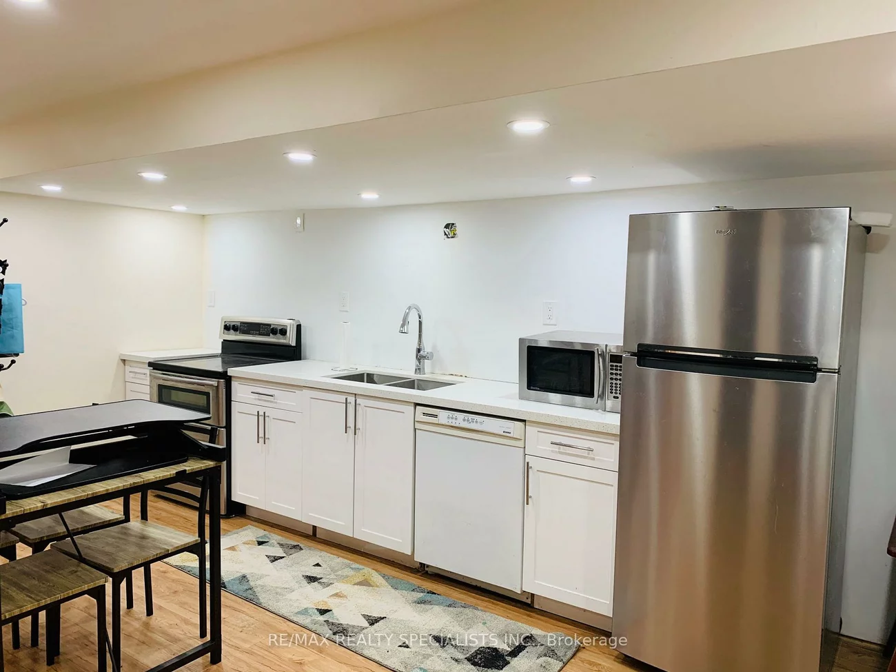 2849, Oslo, Meadowvale, Mississauga