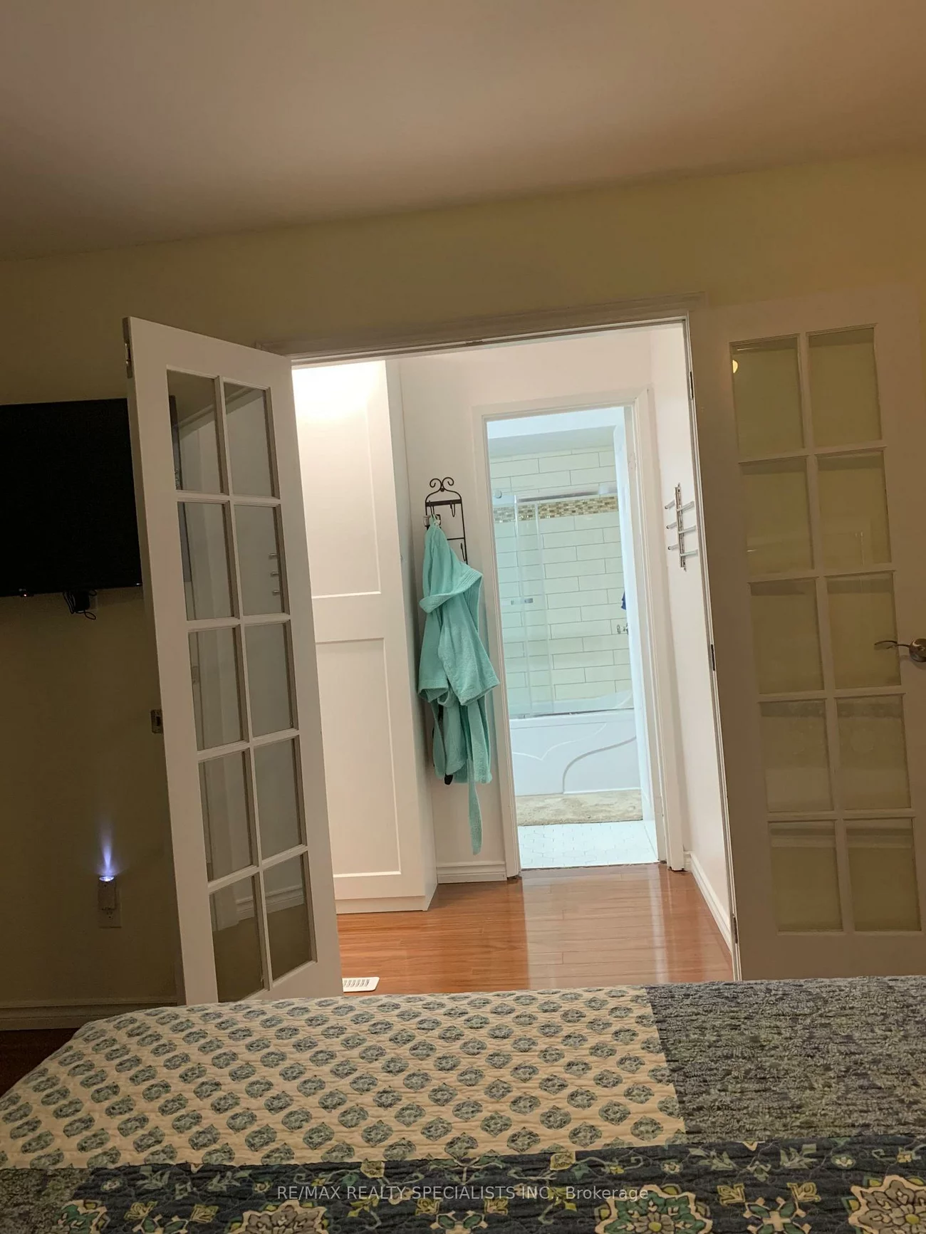 2849, Oslo, Meadowvale, Mississauga