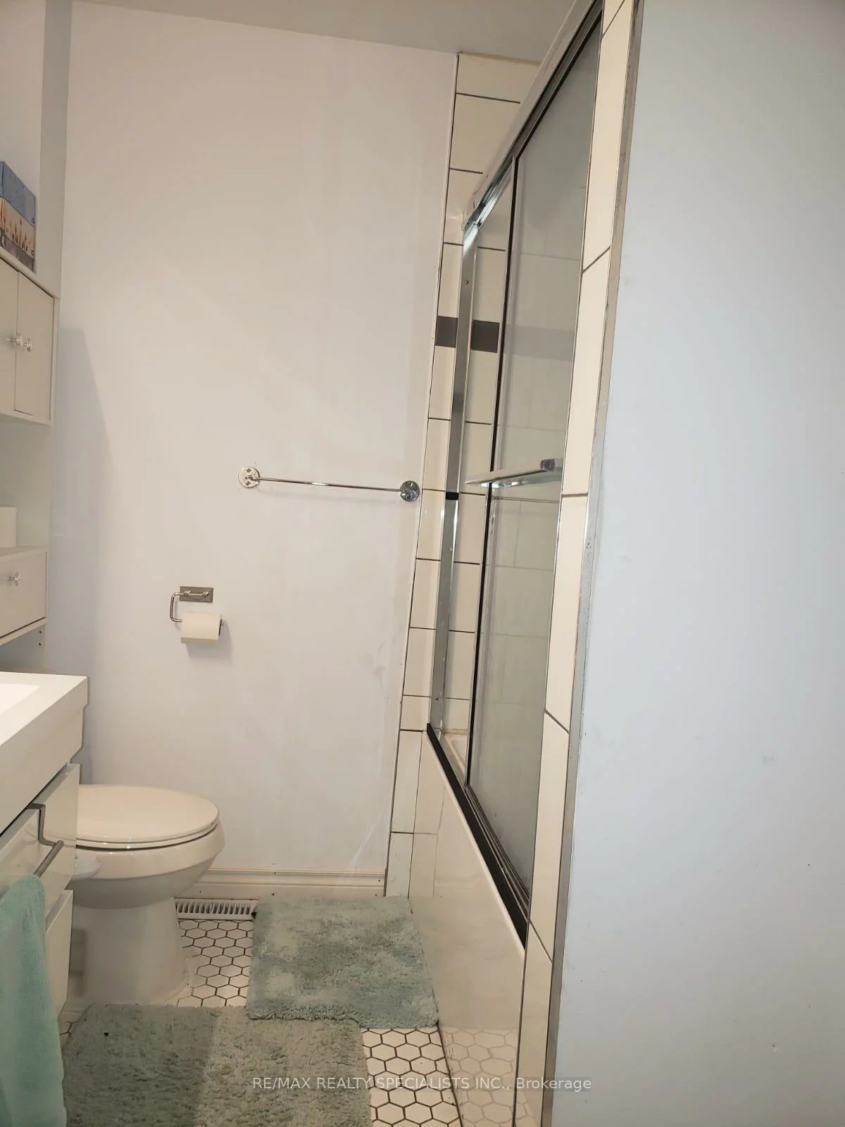 2849, Oslo, Meadowvale, Mississauga