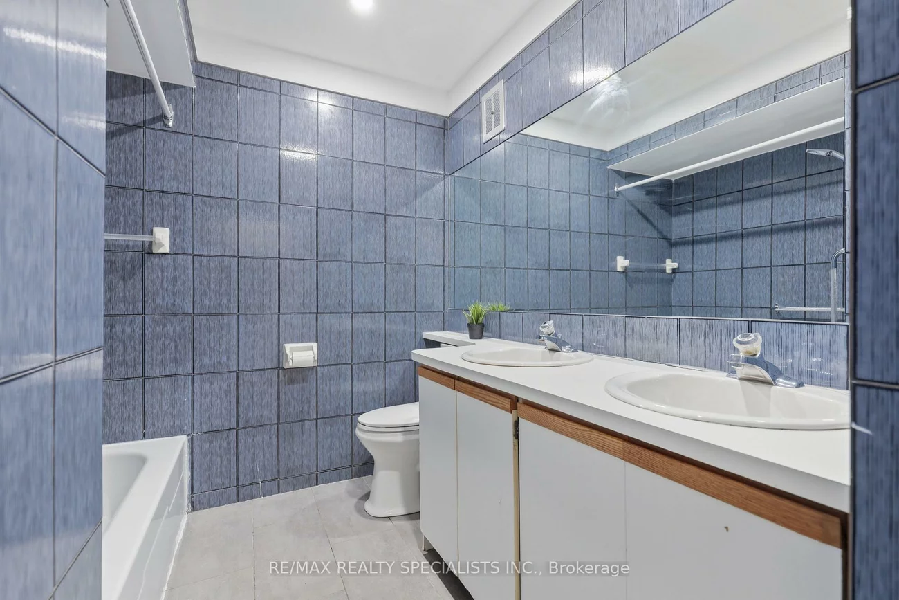 7259, Sills, Malton, Mississauga