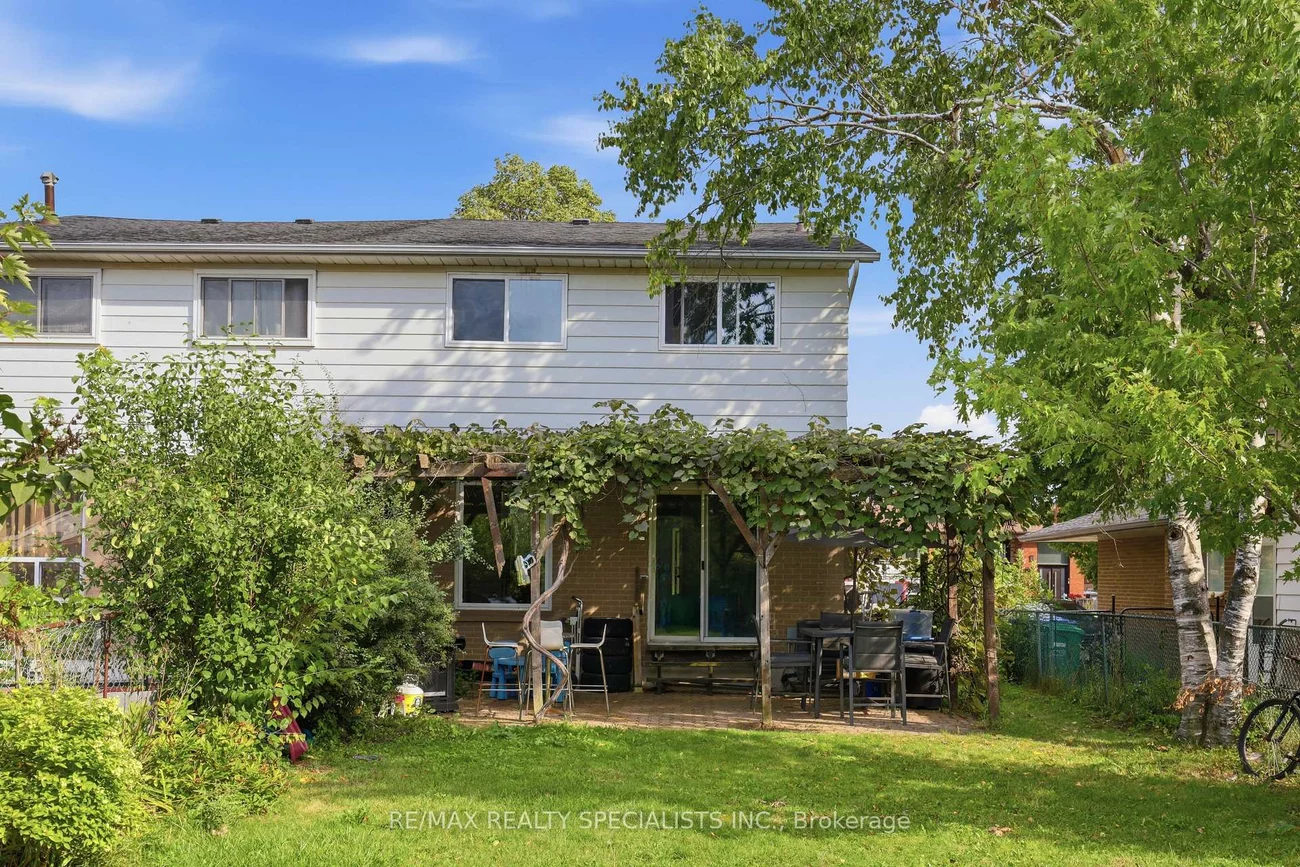 7259, Sills, Malton, Mississauga