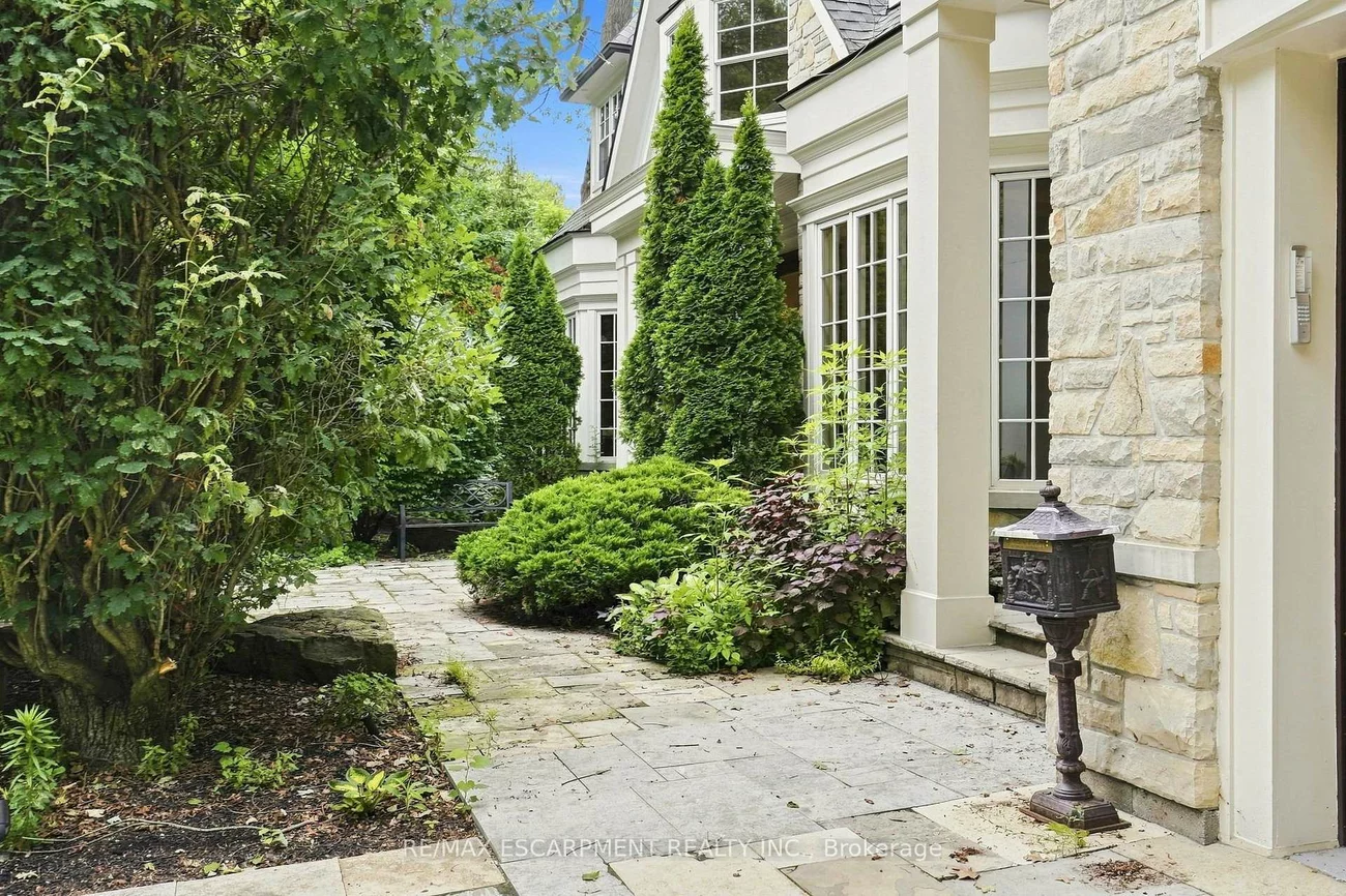 2025, Heartwood, Cooksville, Mississauga