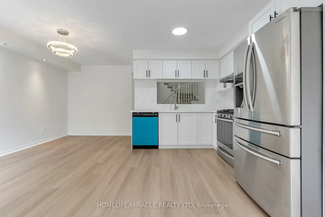 4191, Goldenrod, East Credit, Mississauga