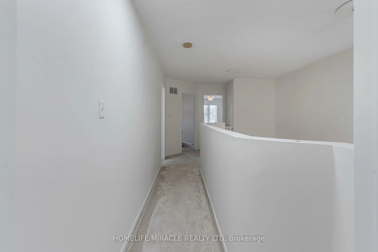 4191, Goldenrod, East Credit, Mississauga