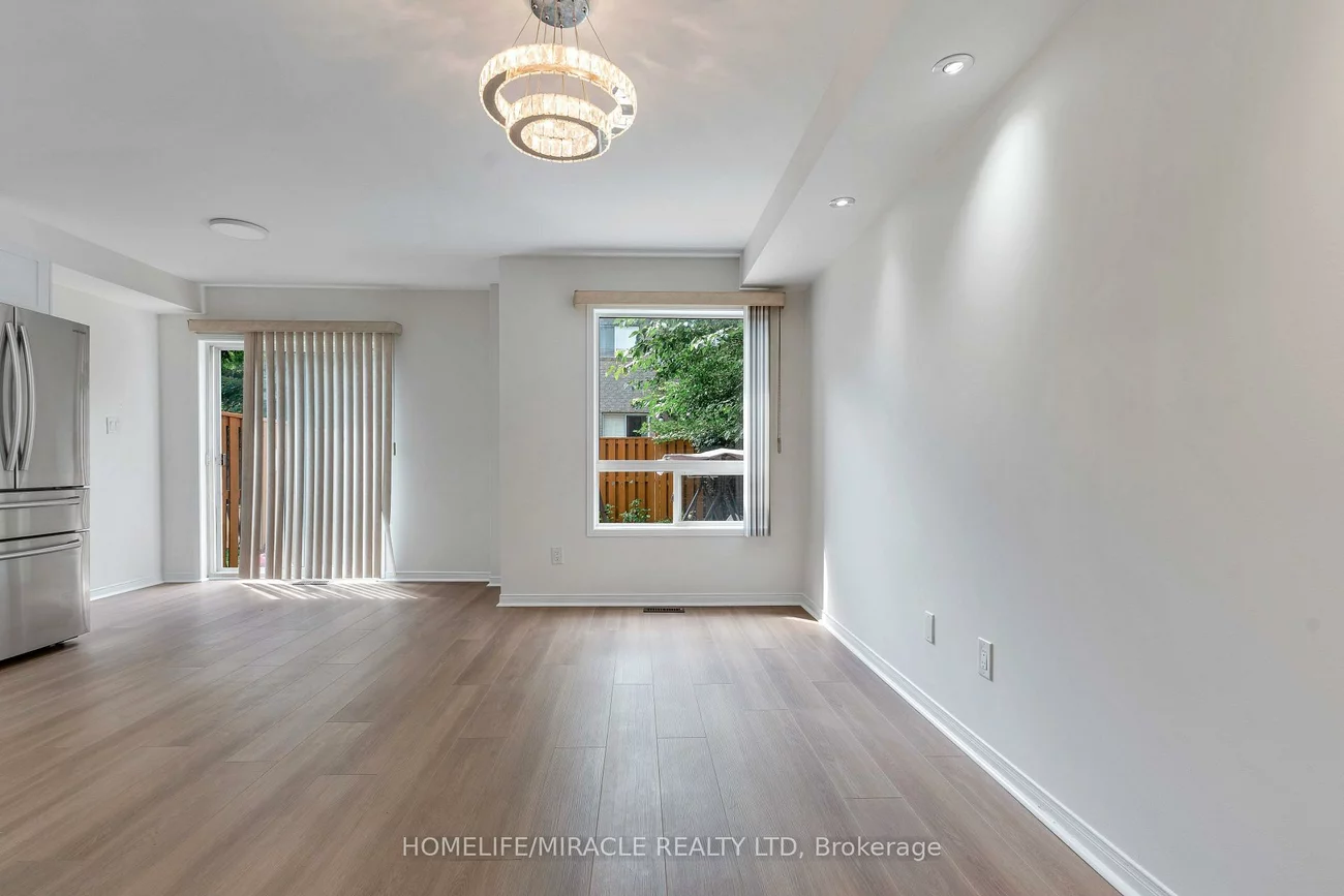 4191, Goldenrod, East Credit, Mississauga