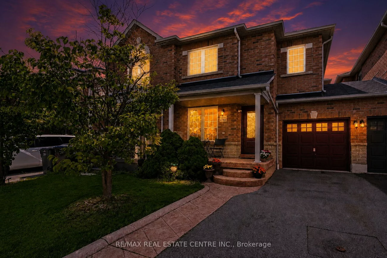 4782, James Austin, Hurontario, Mississauga