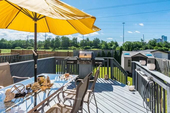 4782, James Austin, Hurontario, Mississauga