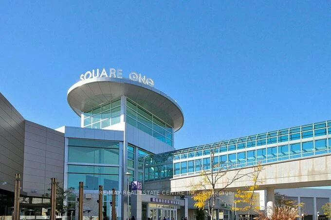 4782, James Austin, Hurontario, Mississauga