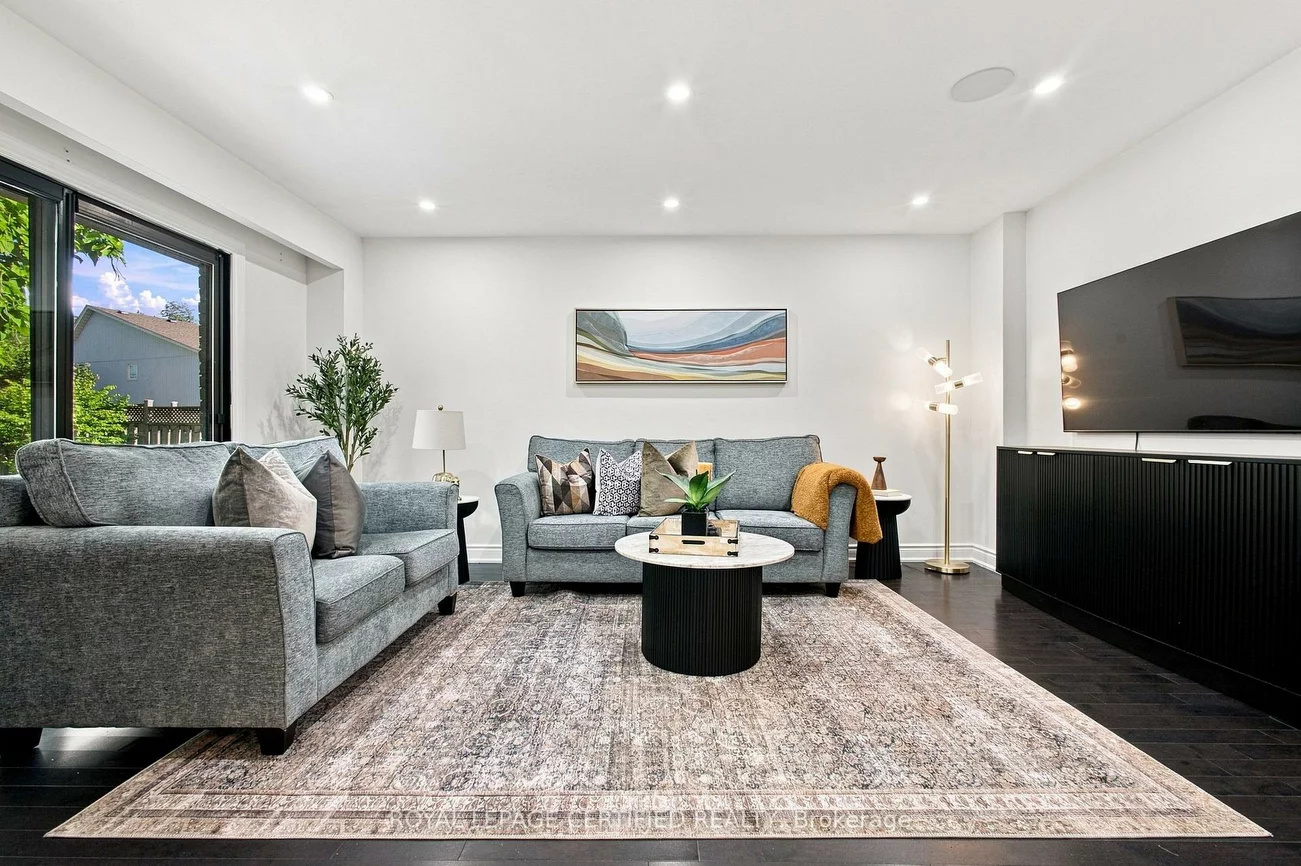 3029, Oslo, Meadowvale, Mississauga