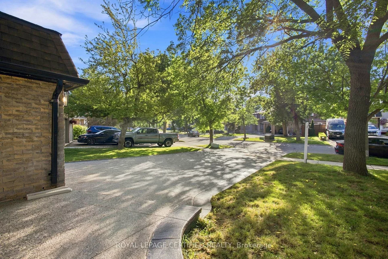 3029, Oslo, Meadowvale, Mississauga