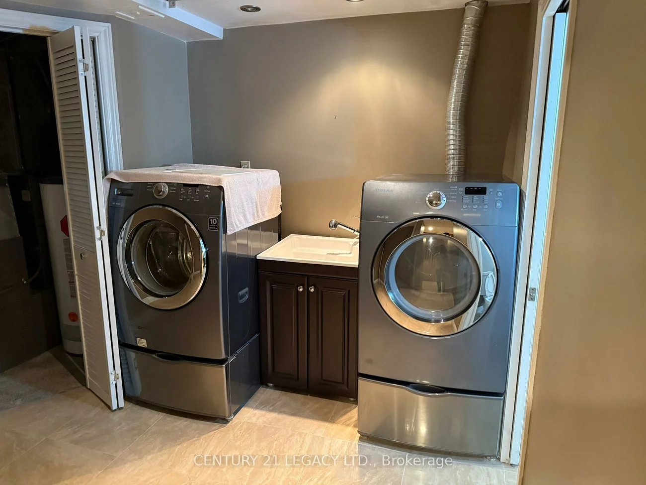 6772, Dolmage, Meadowvale, Mississauga