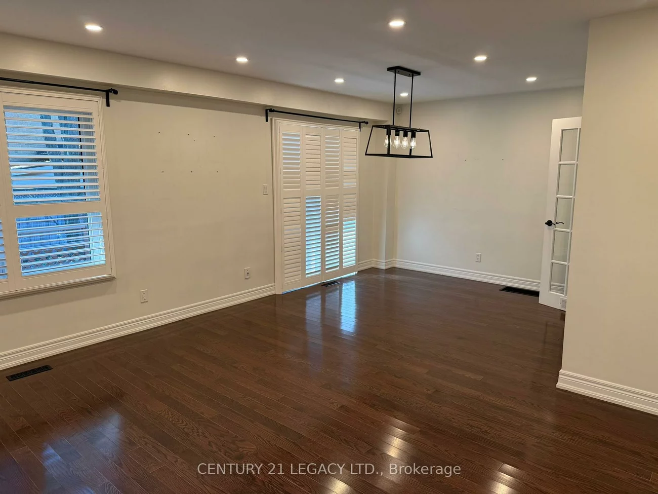 6772, Dolmage, Meadowvale, Mississauga