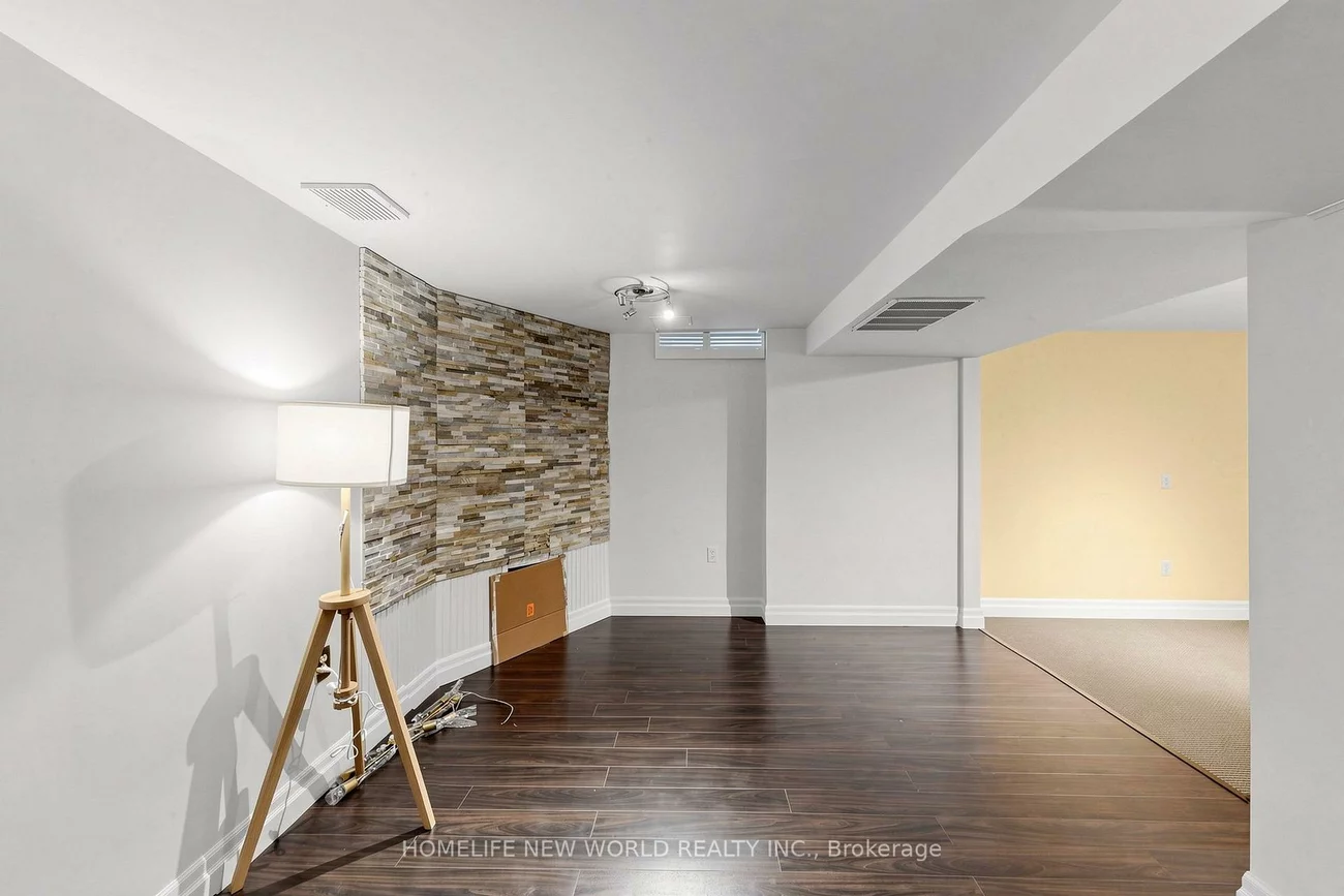 3973, Rolling Valley, Erin Mills, Mississauga