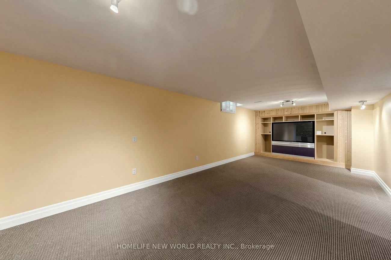 3973, Rolling Valley, Erin Mills, Mississauga