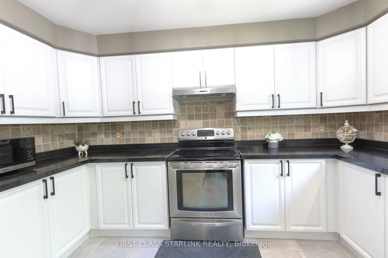 5467, Planters Wood, Central Erin Mills, Mississauga