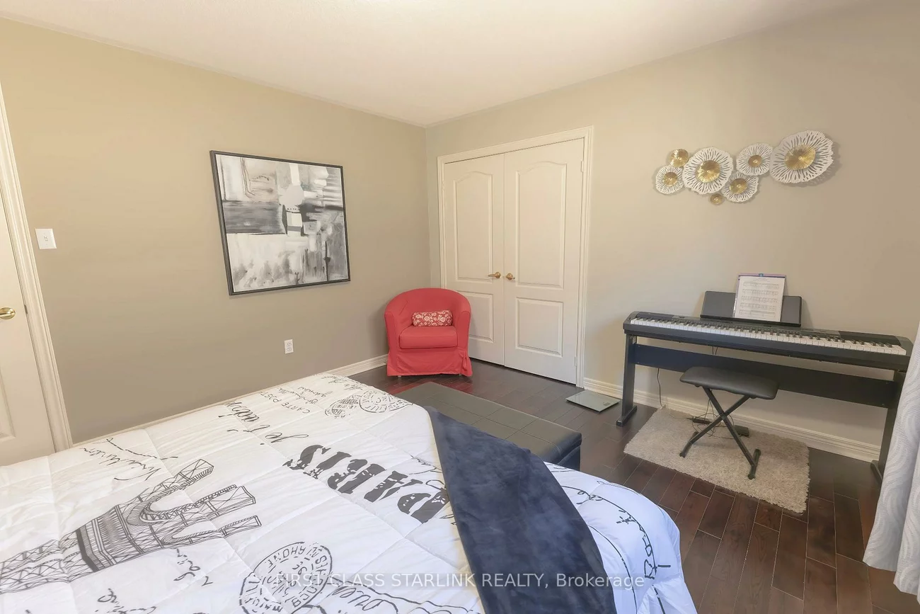 5467, Planters Wood, Central Erin Mills, Mississauga