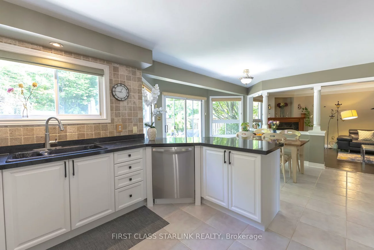 5467, Planters Wood, Central Erin Mills, Mississauga