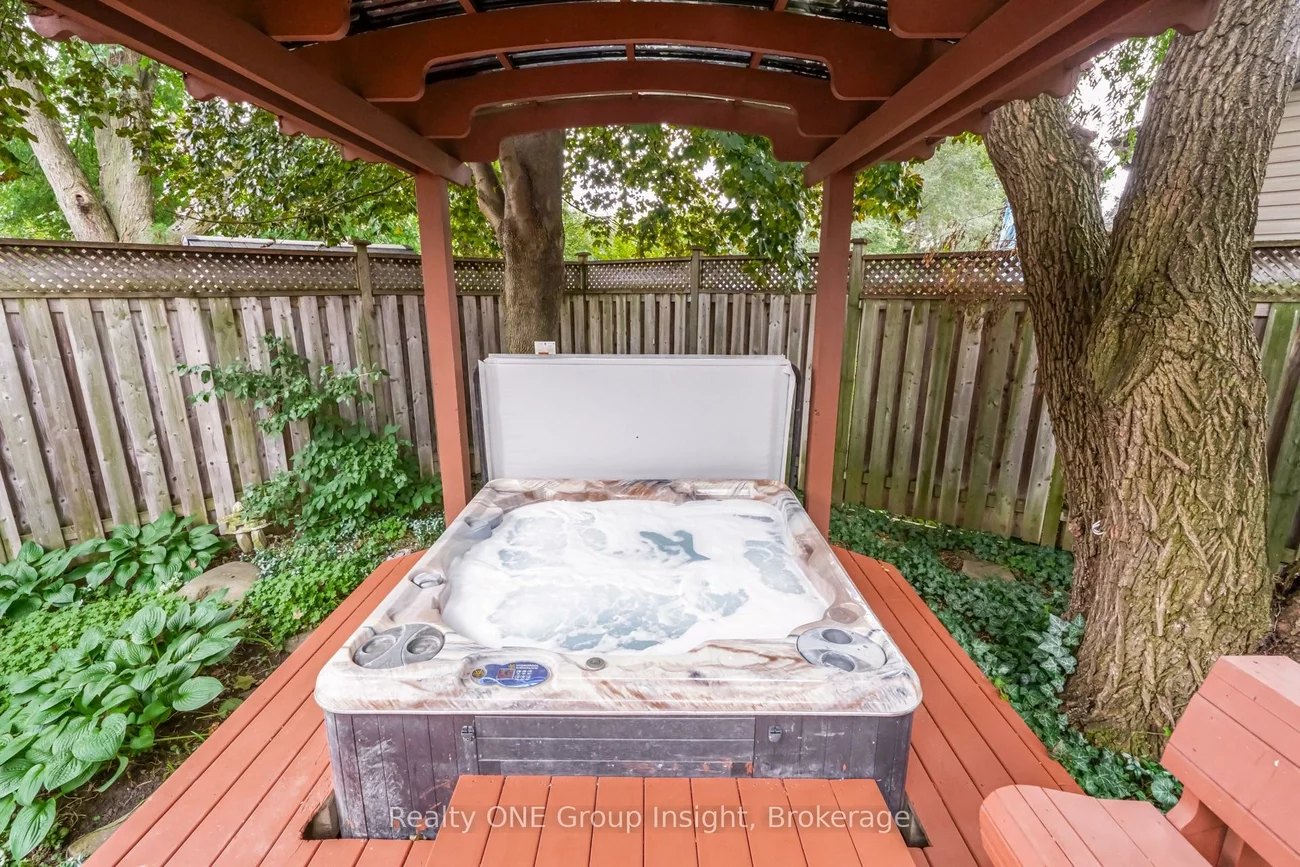 2713, Andorra, Meadowvale, Mississauga