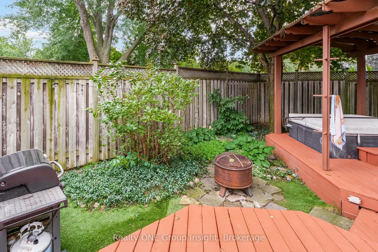 2713, Andorra, Meadowvale, Mississauga