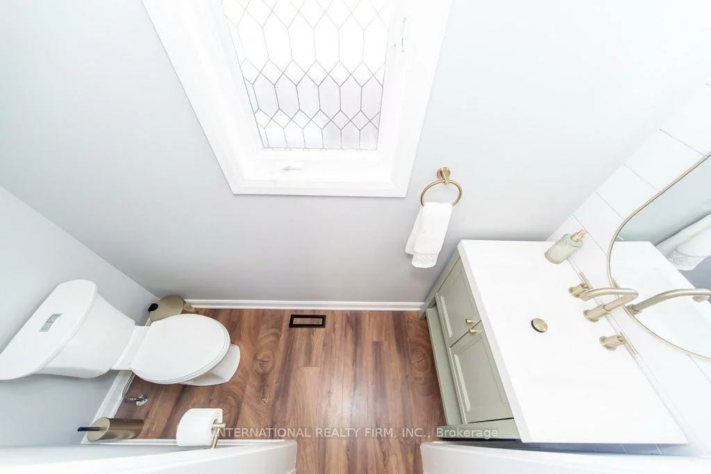 2745, Galleon, Central Erin Mills, Mississauga
