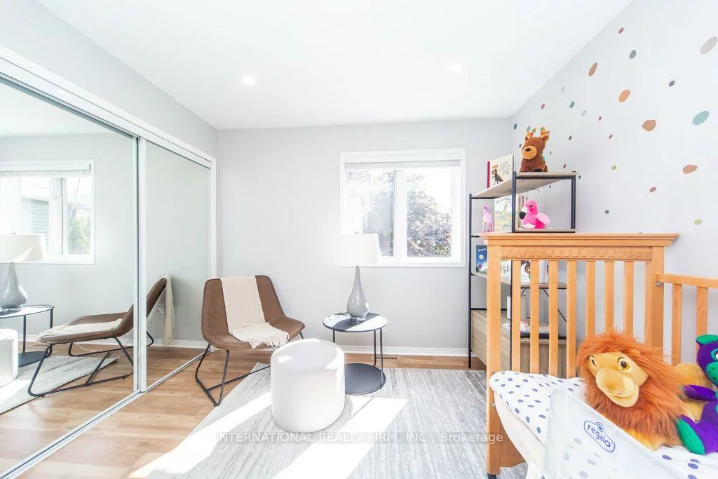 2745, Galleon, Central Erin Mills, Mississauga