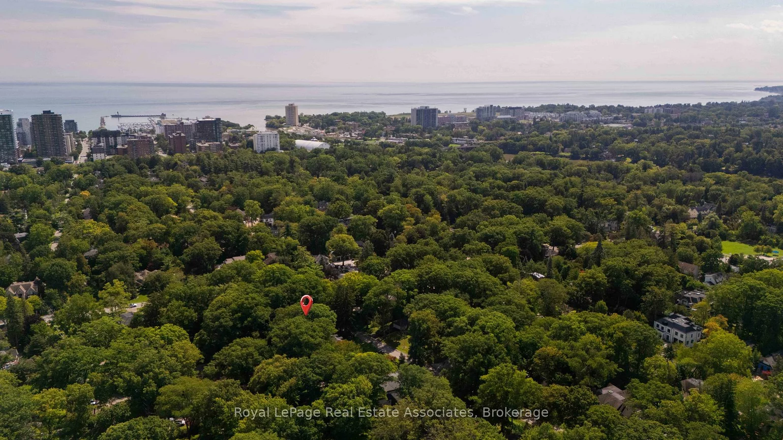 1349, Birchwood Heights, Mineola, Mississauga