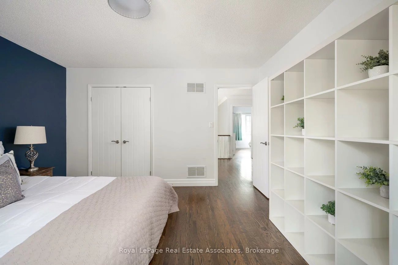 1349, Birchwood Heights, Mineola, Mississauga