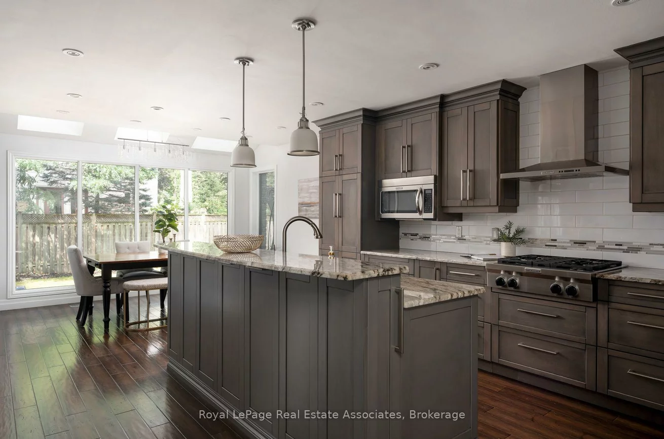 1349, Birchwood Heights, Mineola, Mississauga