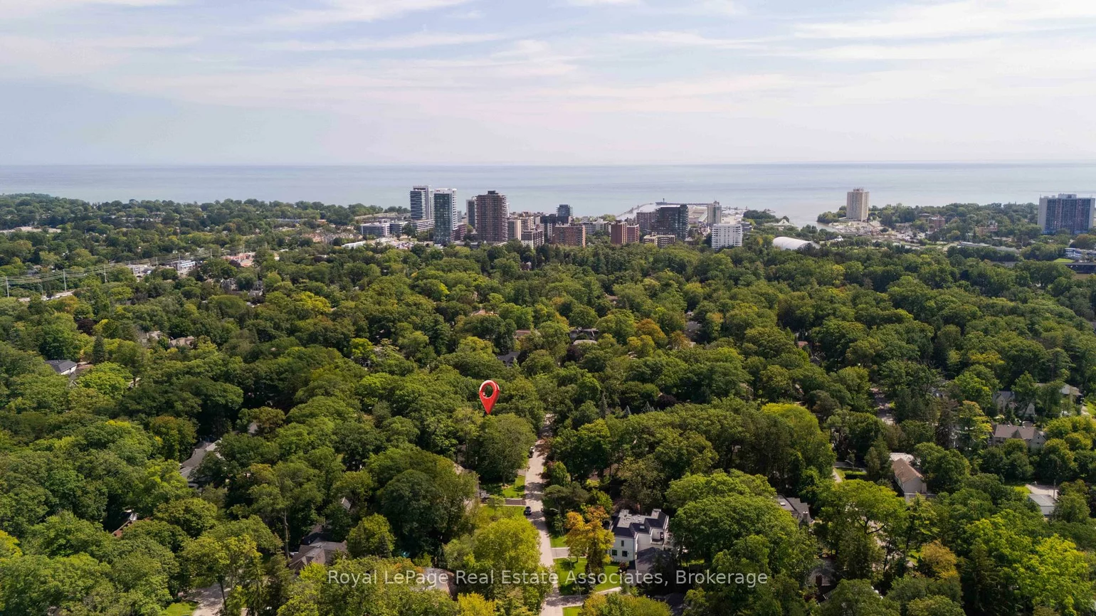 1349, Birchwood Heights, Mineola, Mississauga