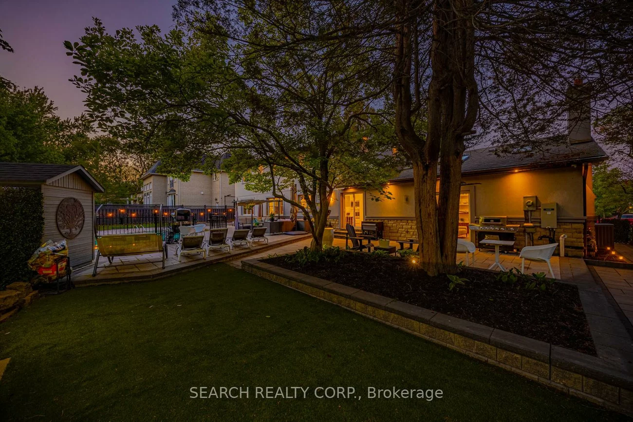 1421, Watersedge, Clarkson, Mississauga