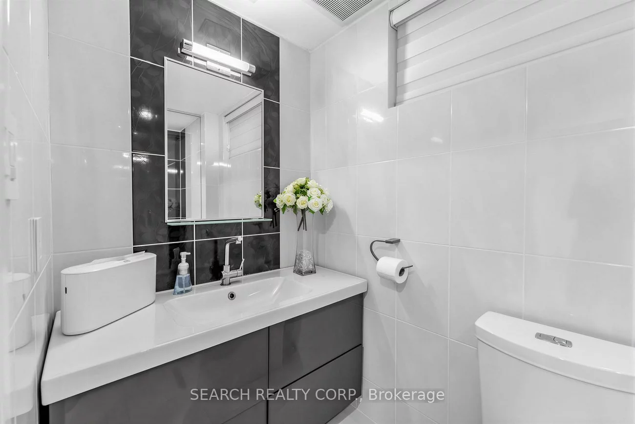 1421, Watersedge, Clarkson, Mississauga