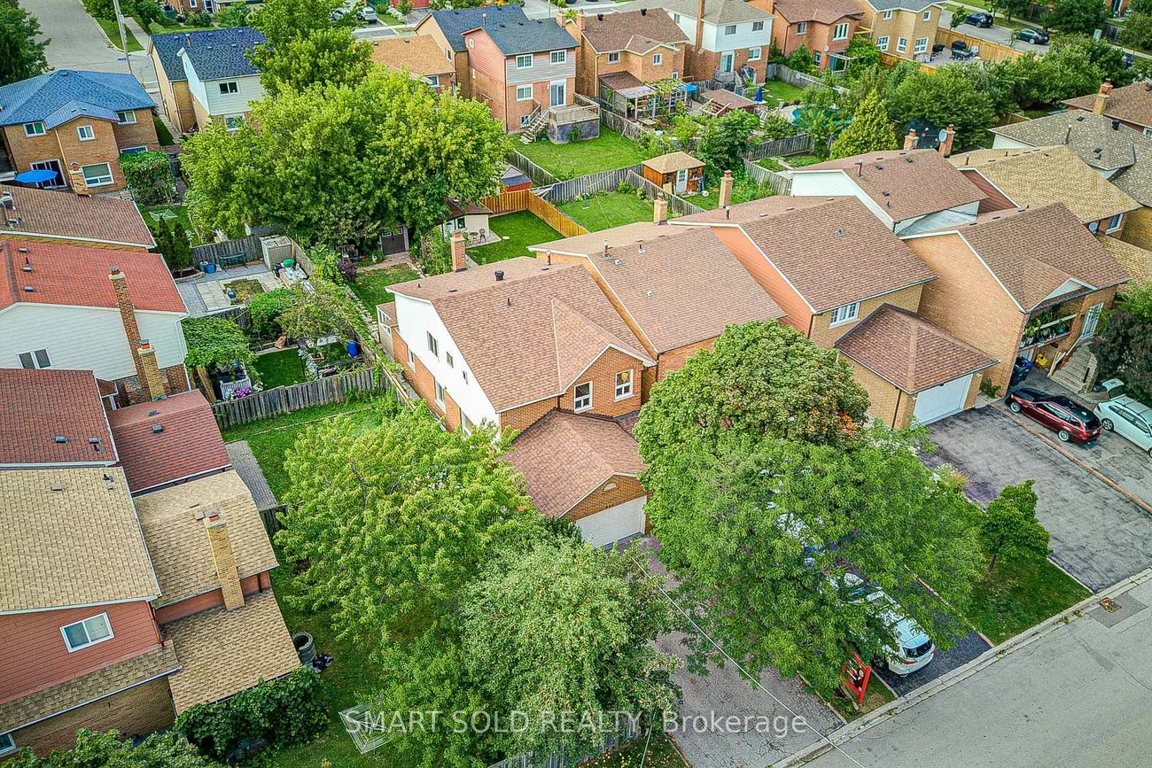857, Messenger Meadow, Creditview, Mississauga