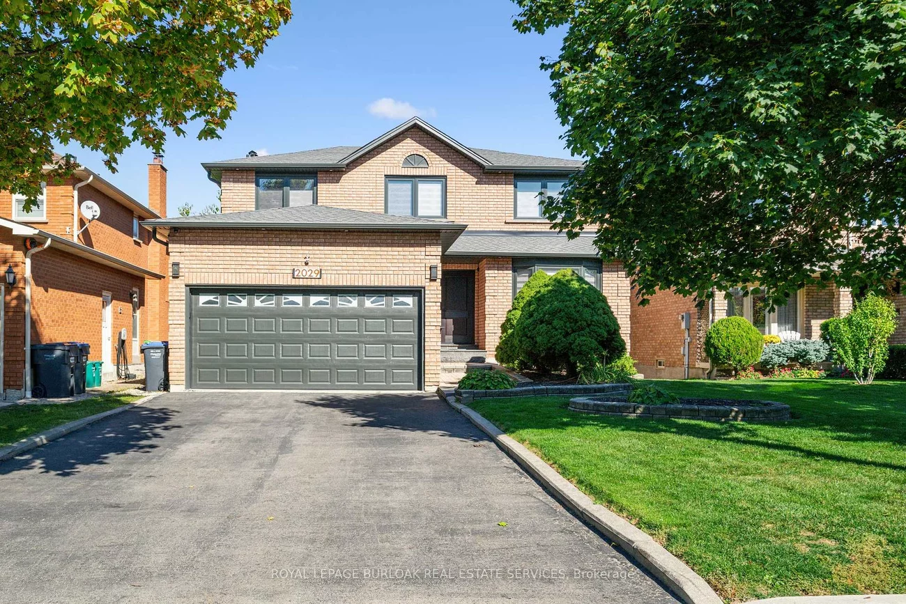 2029, Kempton Park, Central Erin Mills, Mississauga