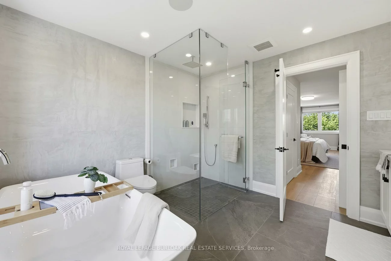 2029, Kempton Park, Central Erin Mills, Mississauga