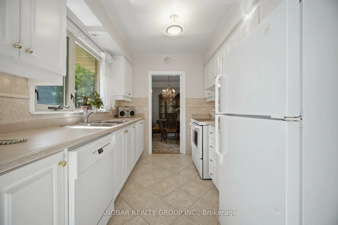 1408, Ballyclare, Erindale, Mississauga