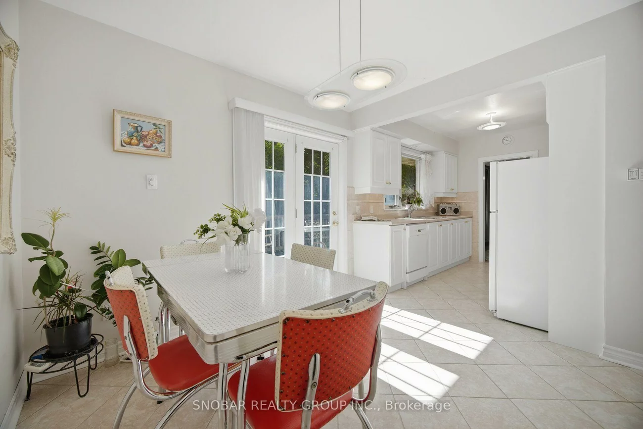 1408, Ballyclare, Erindale, Mississauga