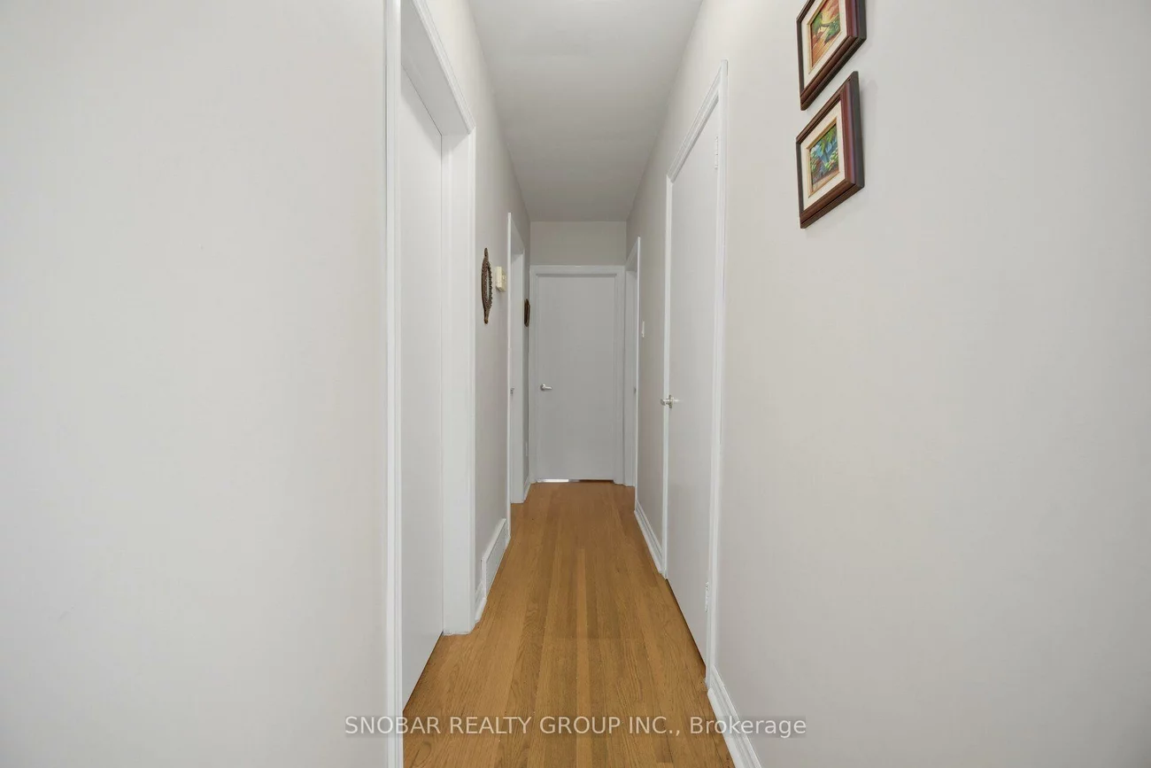 1408, Ballyclare, Erindale, Mississauga