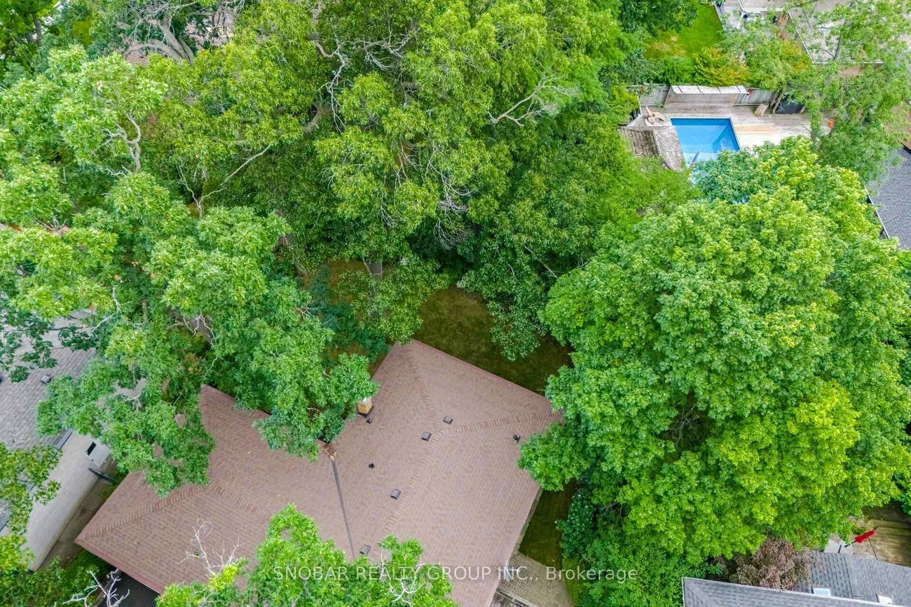 1408, Ballyclare, Erindale, Mississauga